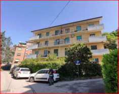 Foto Immobile in asta di 120 m con 4 locali e box auto in vendita a Perugia