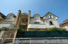 Foto Immobile in asta di 121 m, box auto in vendita a Liscate