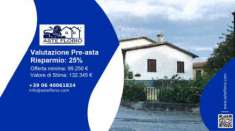 Foto Immobile in asta di 122 m, box auto in vendita a Castel Ritaldi