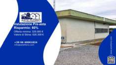 Foto Immobile in asta di 1222 m con pi di 5 locali in vendita a Sabaudia