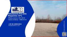 Foto Immobile in asta di 12298 m in vendita a Pesaro