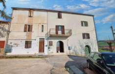 Foto Immobile in asta di 12371 m con 4 locali in vendita a Sassoferrato