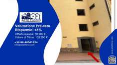 Foto Immobile in asta di 124 m con 2 locali e box auto in vendita a Orta di Atella