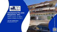 Foto Immobile in asta di 125 m con pi di 5 locali in vendita a Giugliano in Campania