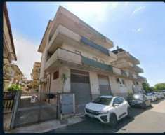 Foto Immobile in asta di 126 m con pi di 5 locali in vendita a Fondi