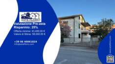 Foto Immobile in asta di 128 m, box auto in vendita a Frosinone