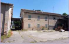 Foto Immobile in asta di 129 m in vendita a Reggio Emilia