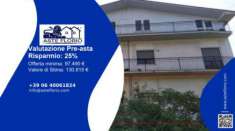 Foto Immobile in asta di 132 m in vendita a Fermo