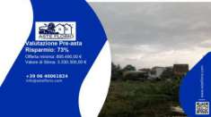 Foto Immobile in asta di 13590 m in vendita a Carugo