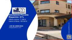 Foto Immobile in asta di 136 m con pi di 5 locali in vendita a Arzachena