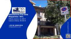 Foto Immobile in asta di 136 m in vendita a Nizza Monferrato