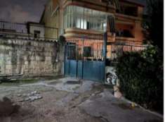 Foto Immobile in asta di 137 m con 3 locali in vendita a Napoli