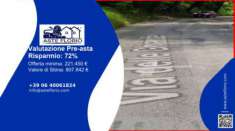 Foto Immobile in asta di 1375 m con pi� di 5 locali e box auto doppio in vendita a Perugia