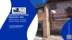 Foto Immobile in asta di 138 m, box auto in vendita a Gubbio