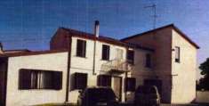 Foto Immobile in asta di 141 m, box auto in vendita a Anguillara Veneta