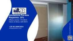 Foto Immobile in asta di 141 m, box auto in vendita a Modena