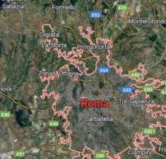 Foto Immobile in asta di 142 m con pi di 5 locali in vendita a Roma