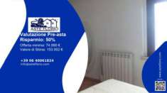 Foto Immobile in asta di 143 m, box auto in vendita a Trevi