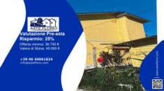 Foto Immobile in asta di 144 m, box auto in vendita a Spoleto