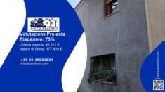 Foto Immobile in asta di 145 m in vendita a Capri Leone