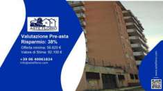 Foto Immobile in asta di 149 m con pi di 5 locali in vendita a Peschiera Borromeo