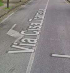 Foto Immobile in asta di 15 m con pi� di 5 locali in vendita a Sarzana