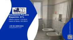 Foto Immobile in asta di 151 m, box auto in vendita a Fermo