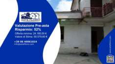 Foto Immobile in asta di 151 m in vendita a Voghera