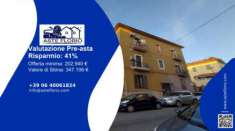 Foto Immobile in asta di 152 m in vendita a Napoli