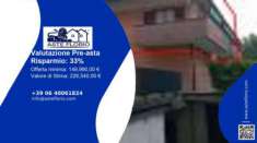 Foto Immobile in asta di 155 m in vendita a Caronno Pertusella