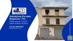 Foto Immobile in asta di 156 m in vendita a Crosia