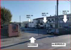 Foto Immobile in asta di 157 m con 2 locali in vendita a Castelnuovo Magra