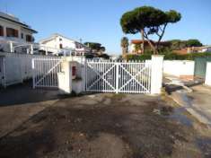 Foto Immobile in asta di 159 m con 5 locali e box auto in vendita a Anzio
