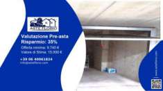 Foto Immobile in asta di 16 m, box auto in vendita a Lipomo
