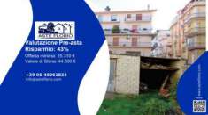 Foto Immobile in asta di 162 m in vendita a Cagnano Varano