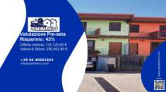 Foto Immobile in asta di 164 m, box auto in vendita a Giardini-Naxos