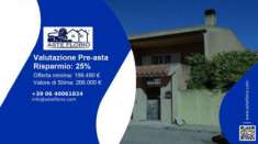 Foto Immobile in asta di 164 m in vendita a Arzachena