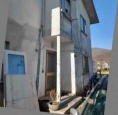 Foto Immobile in asta di 167 m in vendita a Travesio