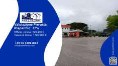 Foto Immobile in asta di 1670 m con pi� di 5 locali in vendita a Spoleto