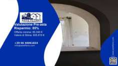 Foto Immobile in asta di 168 m, box auto in vendita a Lecce