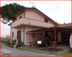 Foto Immobile in asta di 168 m con 4 locali in vendita a San Giuliano Terme