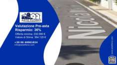 Foto Immobile in asta di 169 m in vendita a Bari