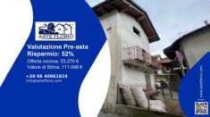 Foto Immobile in asta di 172 m in vendita a Cocquio-Trevisago