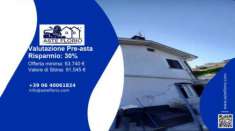 Foto Immobile in asta di 172 m in vendita a Teramo