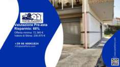 Foto Immobile in asta di 173 m con pi di 5 locali in vendita a Molfetta