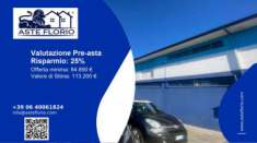 Foto Immobile in asta di 173 m con pi� di 5 locali in vendita a Napoli