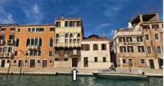 Foto Immobile in asta di 174 m con pi di 5 locali in vendita a Venezia