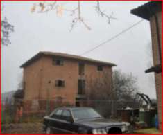 Foto Immobile in asta di 17528 m con pi� di 5 locali in vendita a Argelato