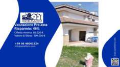 Foto Immobile in asta di 176 m in vendita a Villa Literno