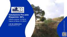Foto Immobile in asta di 1760 m in vendita a Nicosia